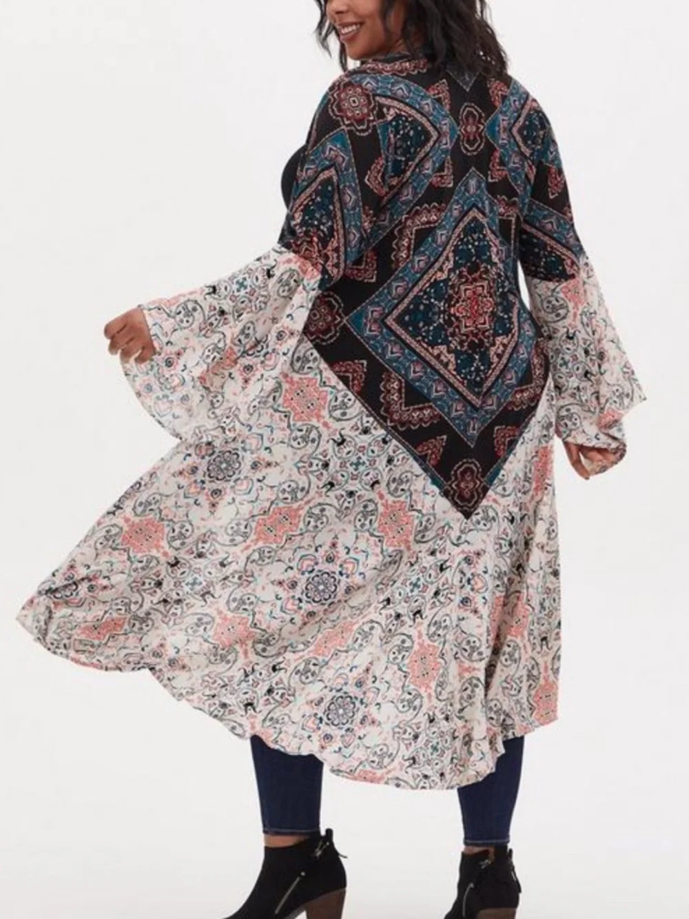 Torrid Chiffon High-Low Kimono in a Boho Medallion Pattern Size 3x - Picture 2 of 9
